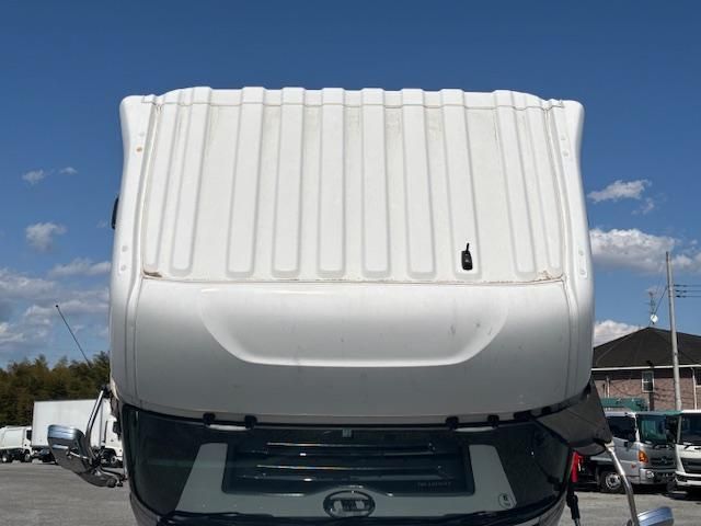 NISSAN DIESEL QUON 2021 Image 31