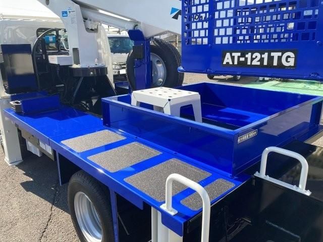 HINO DUTRO 2024 Image 31