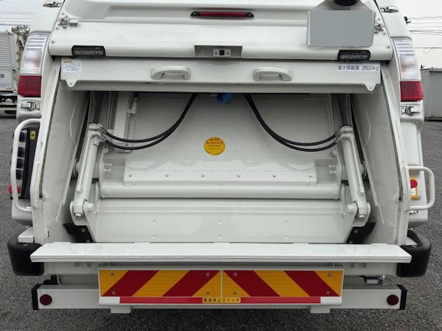 HINO DUTRO 2024 Image 31