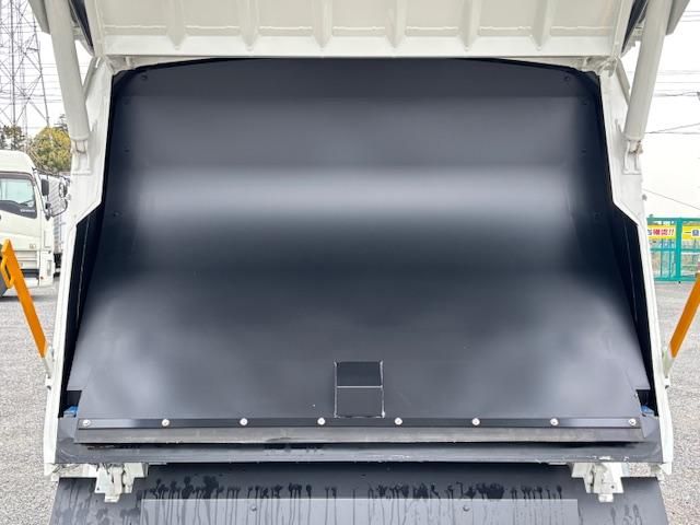 HINO DUTRO 2024 Image 31