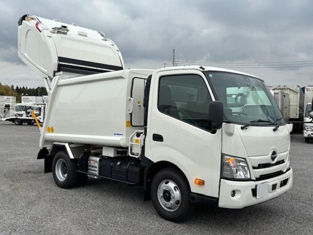 HINO DUTRO 2024 Image 31