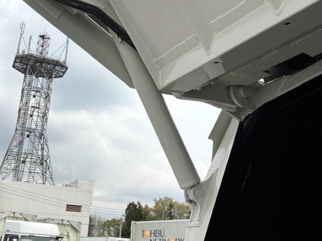 HINO DUTRO 2024 Image 31