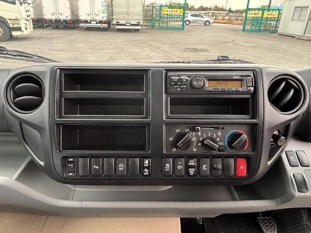 HINO DUTRO 2024 Image 31