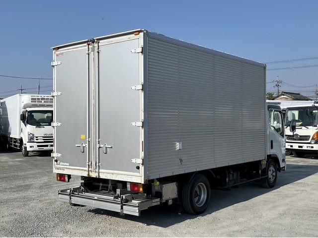 ISUZU ELF 2017 Image 31