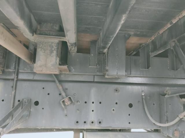 NISSAN DIESEL BIGTHUMB 2000 Image 31