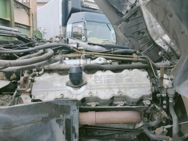 NISSAN DIESEL BIGTHUMB 2000 Image 31