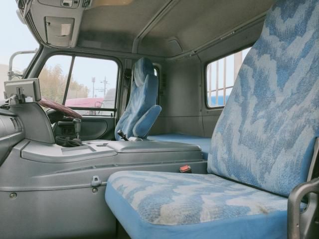 NISSAN DIESEL BIGTHUMB 2000 Image 31