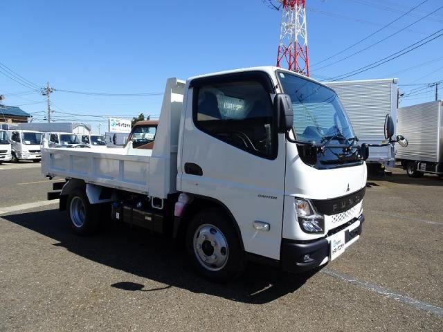 MITSUBISHI CANTER 2024 Image 31