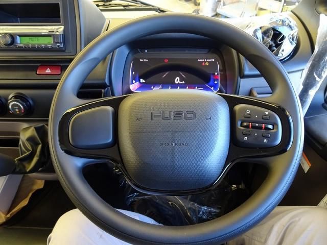 MITSUBISHI CANTER 2024 Image 31