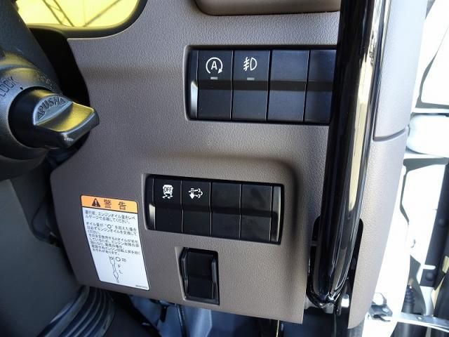 MITSUBISHI CANTER 2024 Image 31