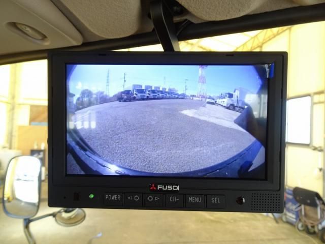 MITSUBISHI CANTER 2024 Image 31