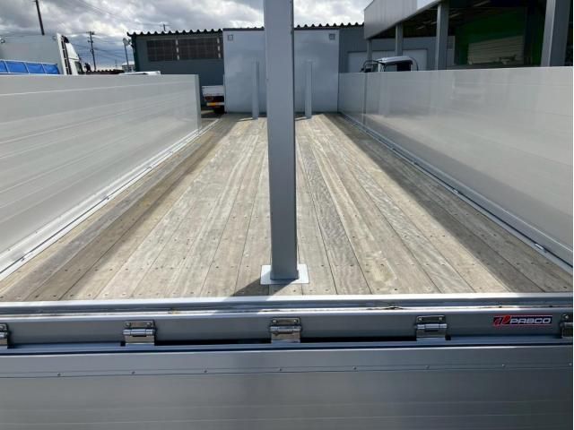 MITSUBISHI FUSOU SUPER GREAT 2023 Image 31