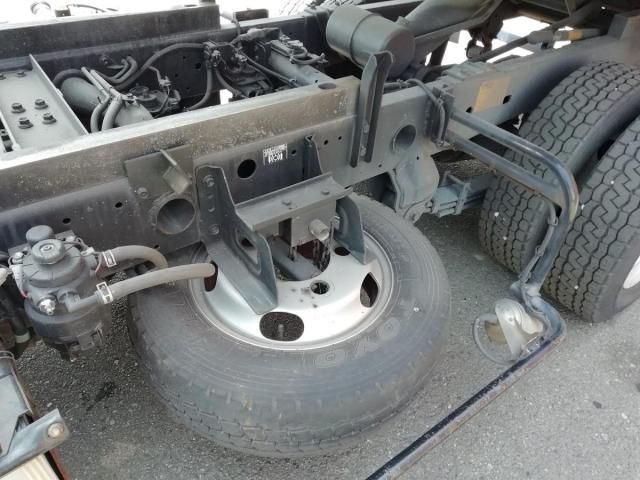 HINO DUTRO 2015 Image 31