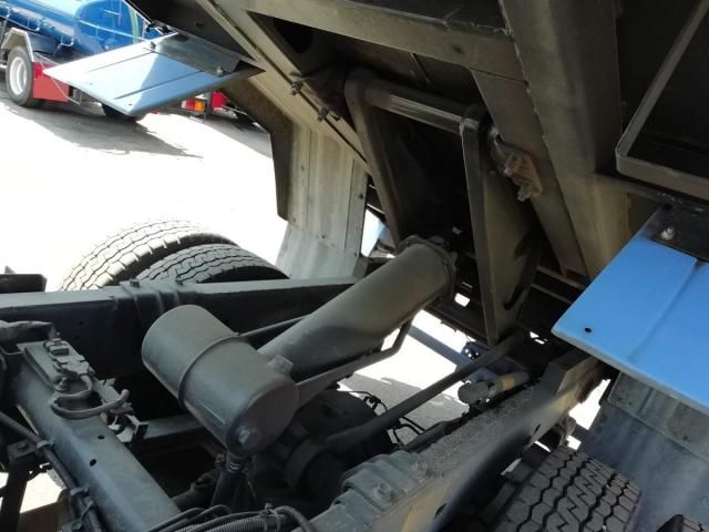 HINO DUTRO 2015 Image 31