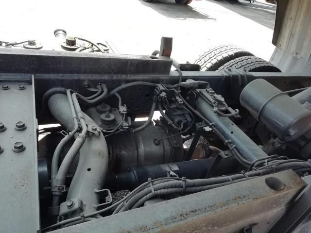 HINO DUTRO 2015 Image 31