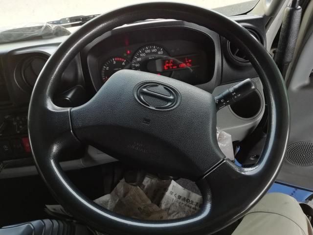 HINO DUTRO 2015 Image 31