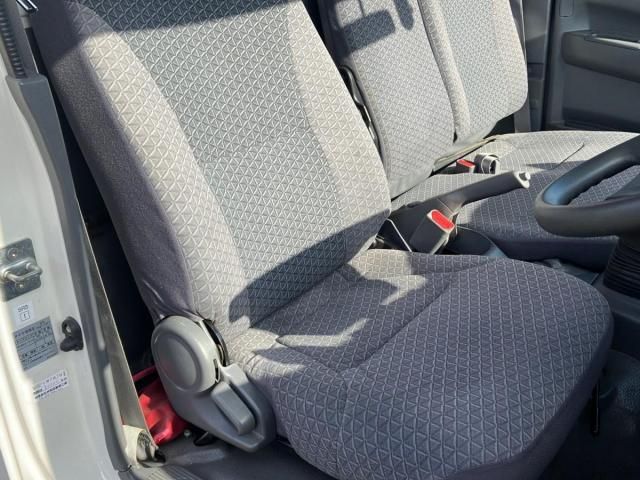 ISUZU ELF 2020 Image 31