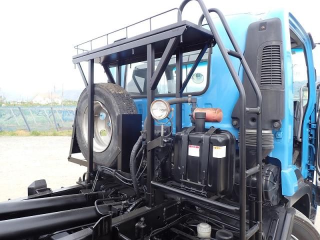 ISUZU FORWARD 2013 Image 31