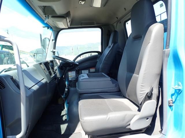 ISUZU FORWARD 2013 Image 31