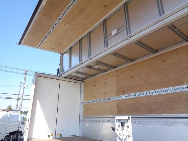 MITSUBISHI FUSOU SUPER GREAT 2023 Image 31