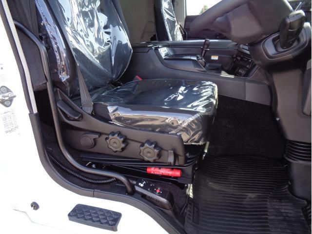 MITSUBISHI FUSOU SUPER GREAT 2023 Image 31