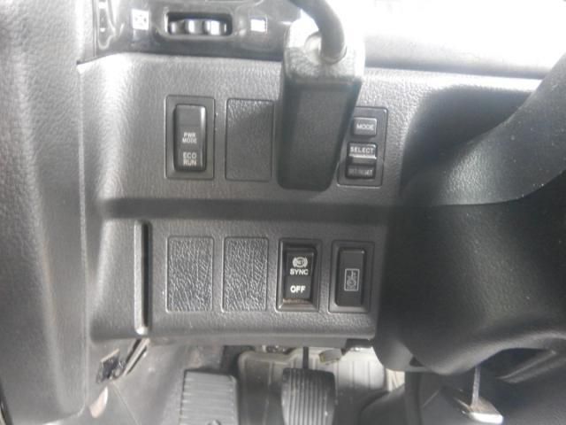 HINO PROFIA 2015 Image 31