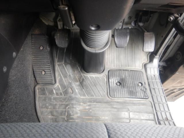 HINO PROFIA 2015 Image 31