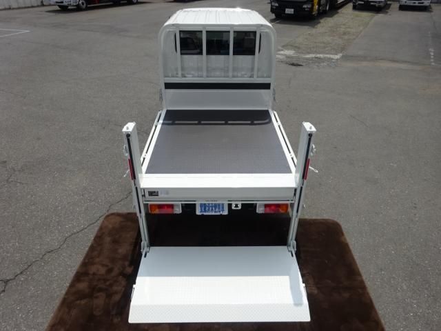 HINO DUTRO 2024 Image 31