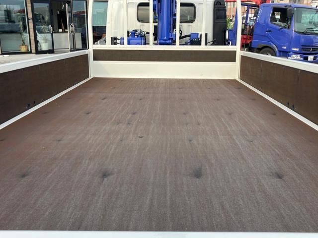 HINO DUTRO 2024 Image 31