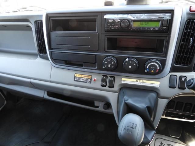 MITSUBISHI CANTER 2024 Image 31