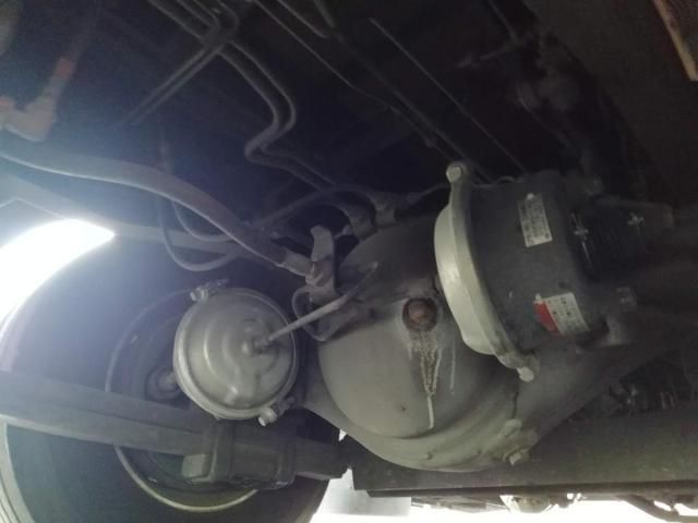 ISUZU GALA MIO 2012 Image 31