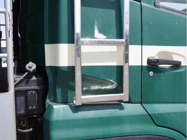 NISSAN DIESEL QUON 2014 Image 31