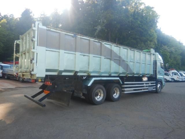 HINO PROFIA 2005 Image 31