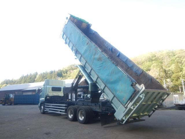 HINO PROFIA 2005 Image 31