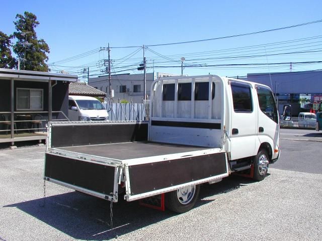 HINO DUTRO 2021 Image 31