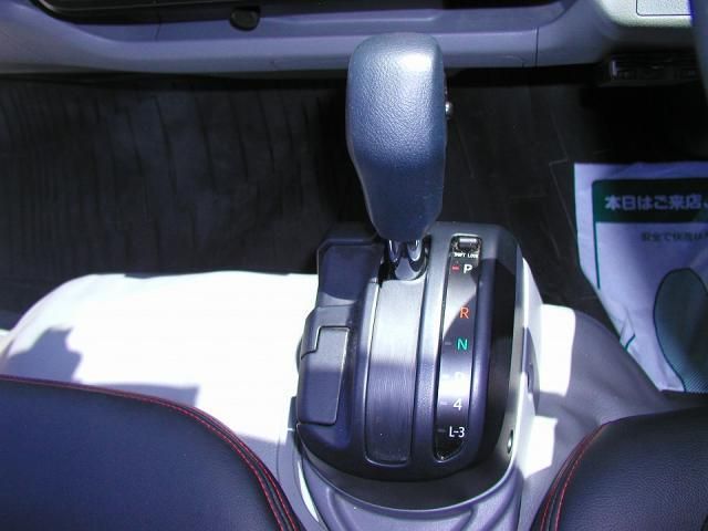 HINO DUTRO 2021 Image 31