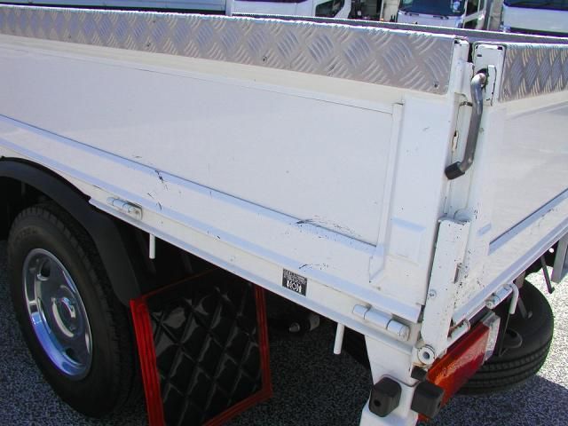 HINO DUTRO 2021 Image 31