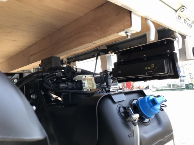 MITSUBISHI CANTER 2024 Image 31