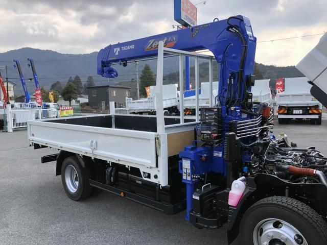 MITSUBISHI CANTER 2025 Image 31