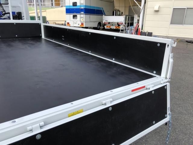 MITSUBISHI CANTER 2025 Image 31