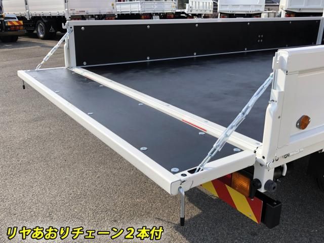 MITSUBISHI CANTER 2025 Image 31