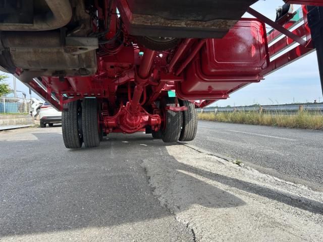 NISSAN DIESEL QUON 2011 Image 31