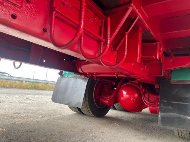 NISSAN DIESEL QUON 2011 Image 31