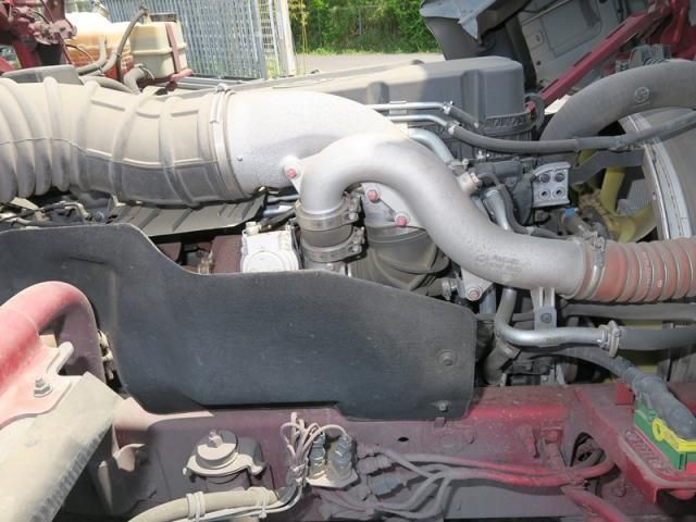 NISSAN DIESEL QUON 2019 Image 31