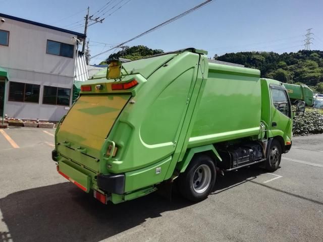 HINO DUTRO 2014 Image 31