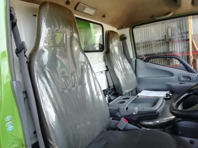 HINO DUTRO 2014 Image 31