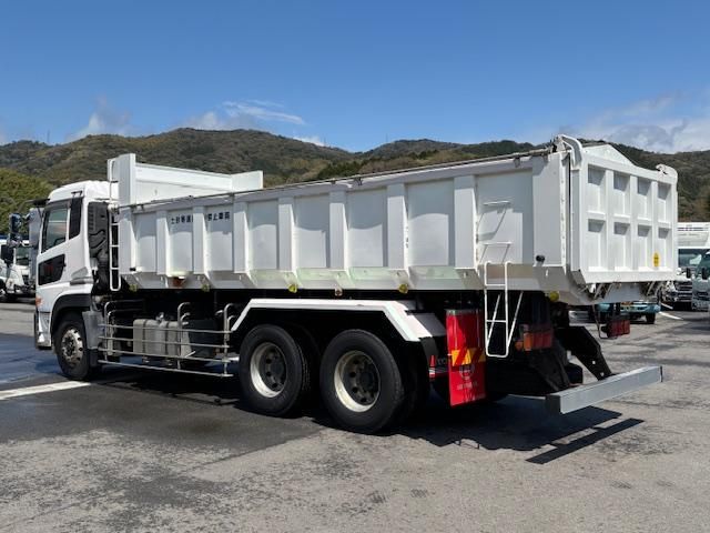 NISSAN DIESEL QUON 2014 Image 31