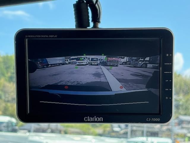 NISSAN DIESEL QUON 2014 Image 31