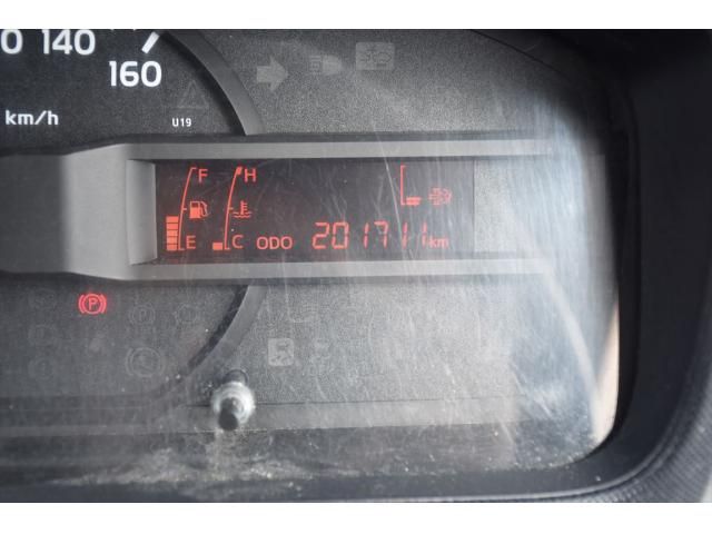 HINO DUTRO 2017 Image 31