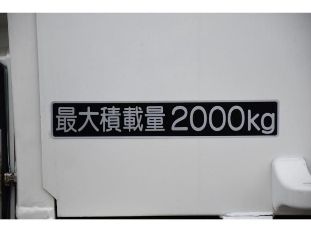 HINO DUTRO 2017 Image 31